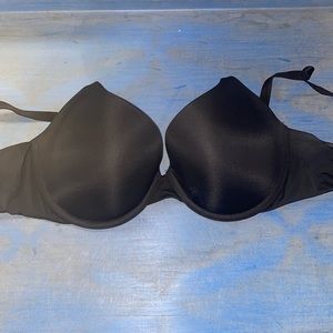 Victoria’s Secret bra